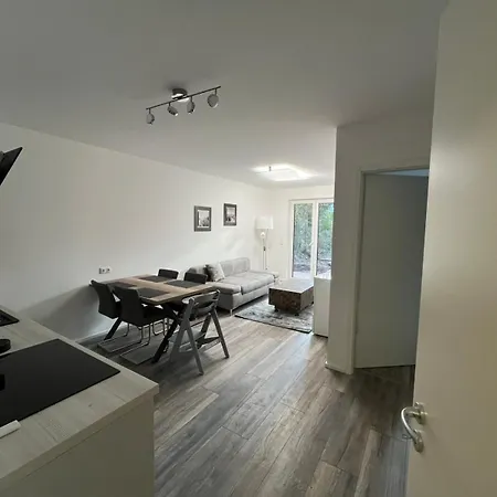 Stilvolle Ferien-geschaeftswohnung Brandenburger Seenlandschaft * Kolonie Zern